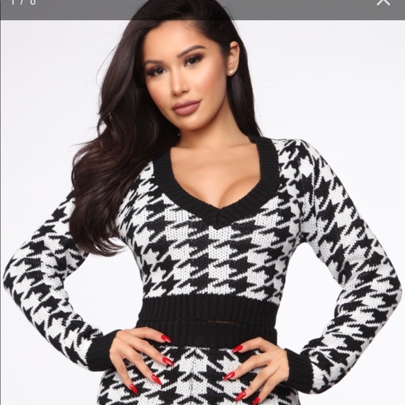 Super cute comfy two piece😍 - Picture 2 of 2